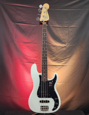 Fender - American Performer Precision Bass, Rosewood Fingerboard - Arctic White